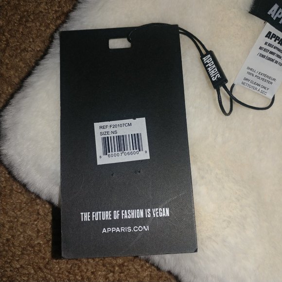 APPARIS: Ivory/Cream Pluche Babmi Scarf - NWT - Picture 8 of 10